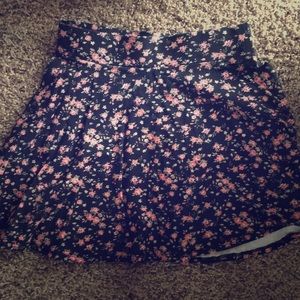Cute cotton skirt - small black floral